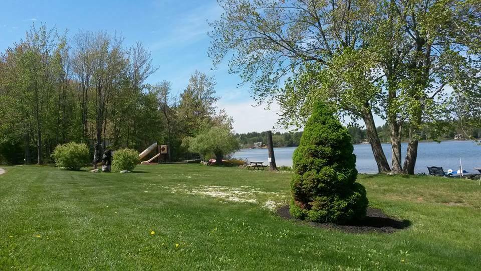 Отель Silver Lake Park Campground & Cabins Belmont Экстерьер фото